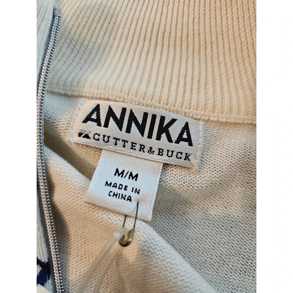 Annika Cutter & Buck shoulders 17